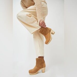 NO.6 STORE Shearling Clog Boots